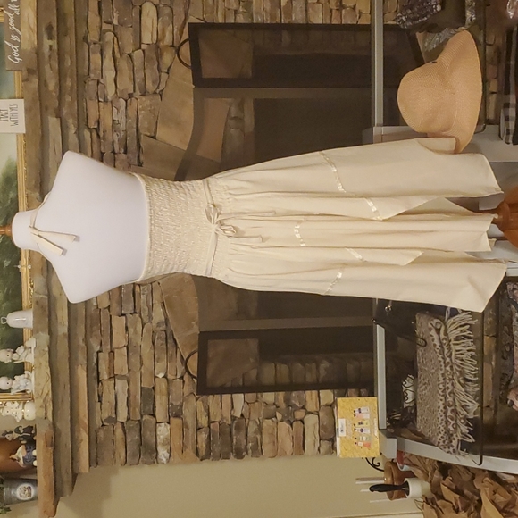 🆕Vintage Embroidered Floral dress - Picture 5 of 8